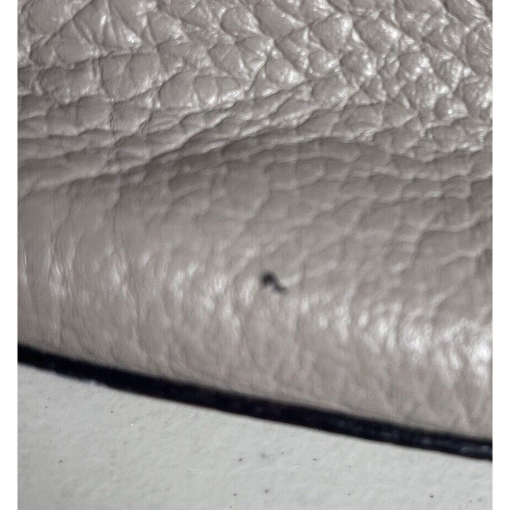 Kate Spade Leila Women's Grey Pebbled Leather Zip Crossbody Purse W/Tassel - Picture 15 of 16